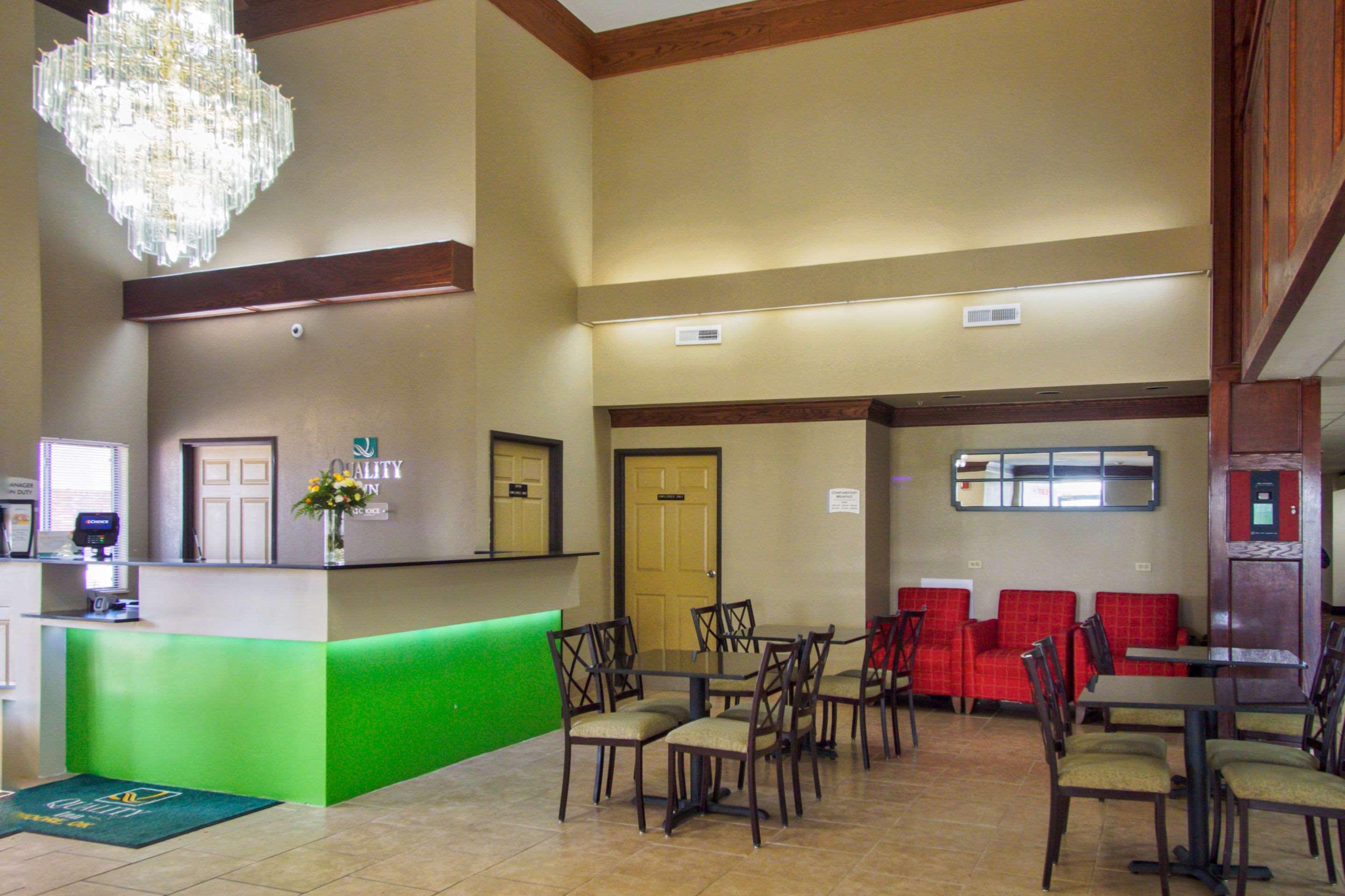 Quality Inn Moore - Oklahoma City Luaran gambar