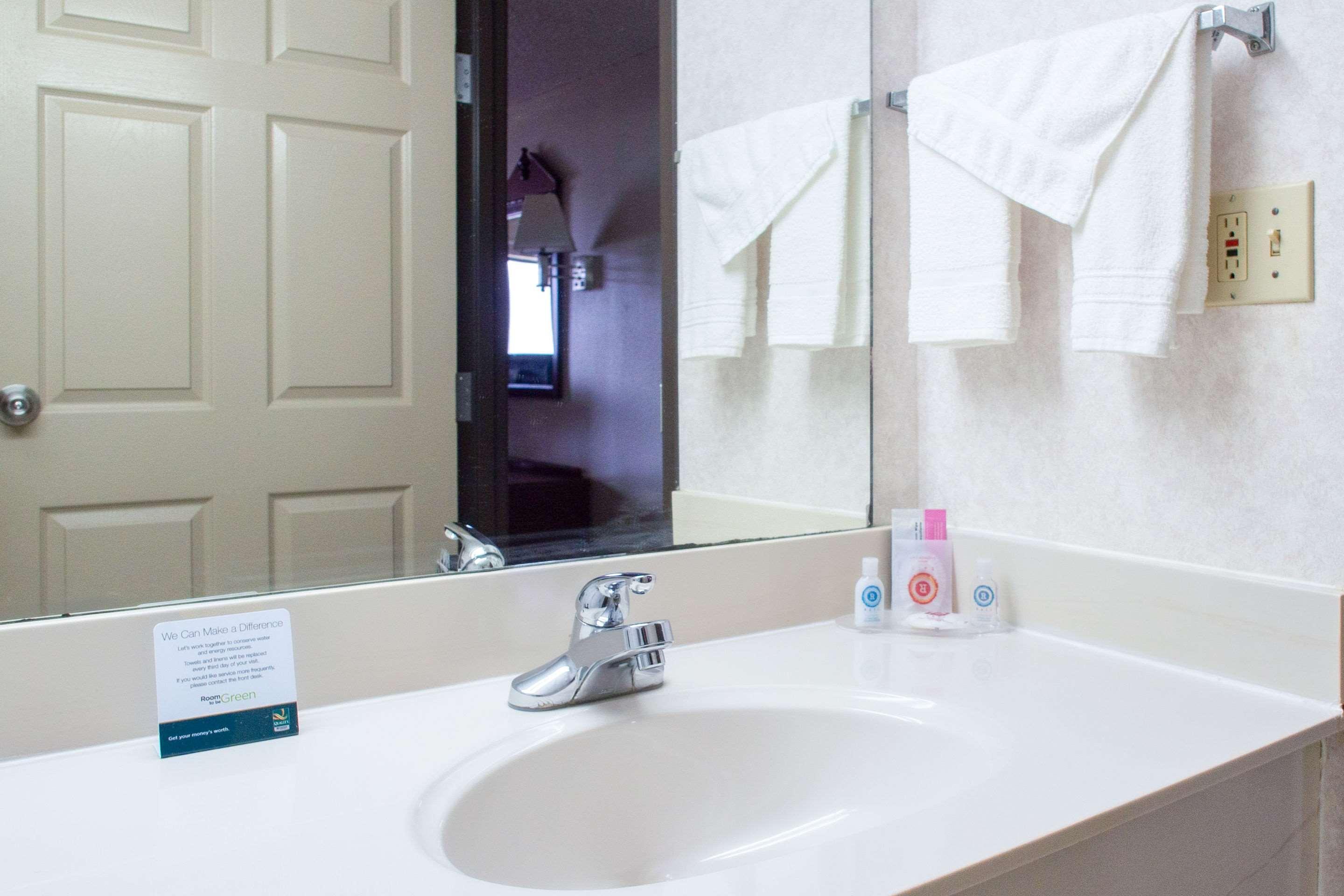 Quality Inn Moore - Oklahoma City Luaran gambar