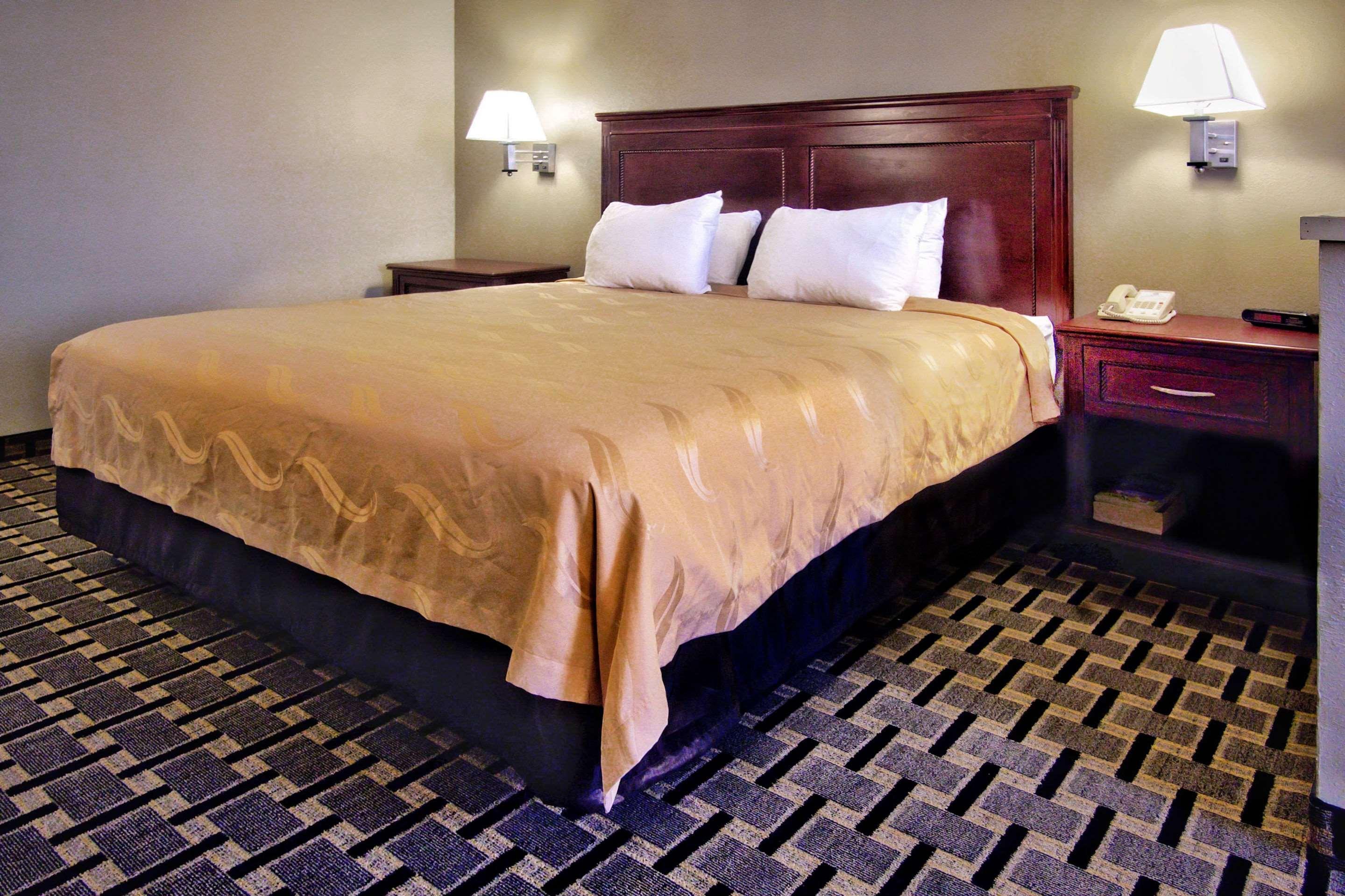 Quality Inn Moore - Oklahoma City Luaran gambar