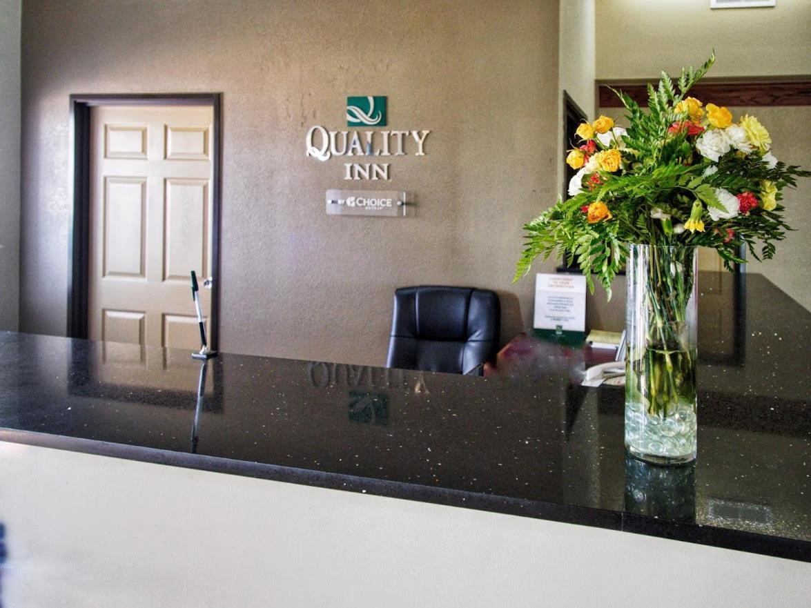 Quality Inn Moore - Oklahoma City Luaran gambar