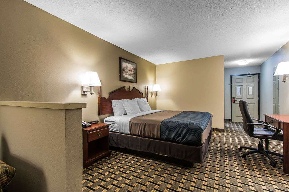 Quality Inn Moore - Oklahoma City Bilik gambar